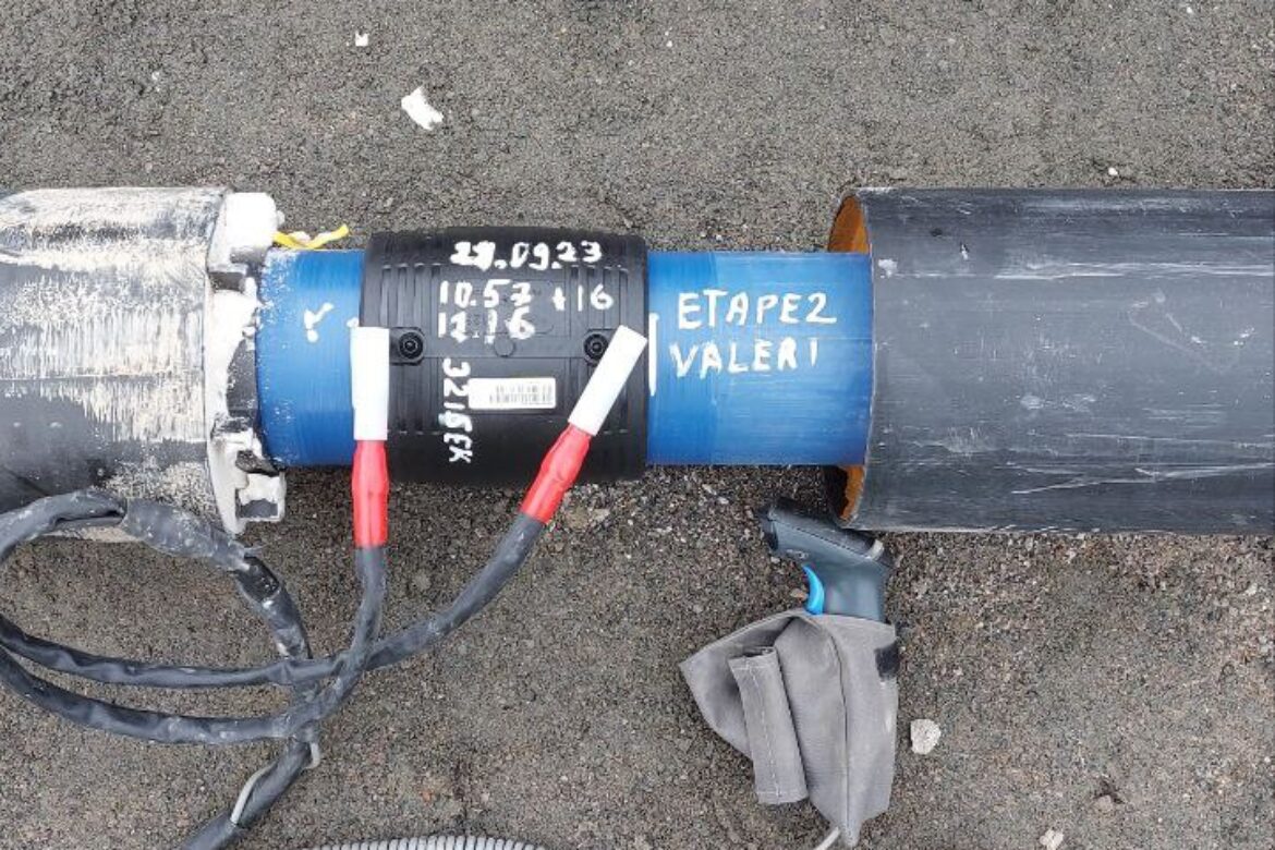 biogas-plastic-pipe-welding